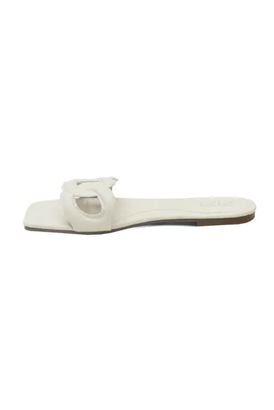 01-4213 flat slipper