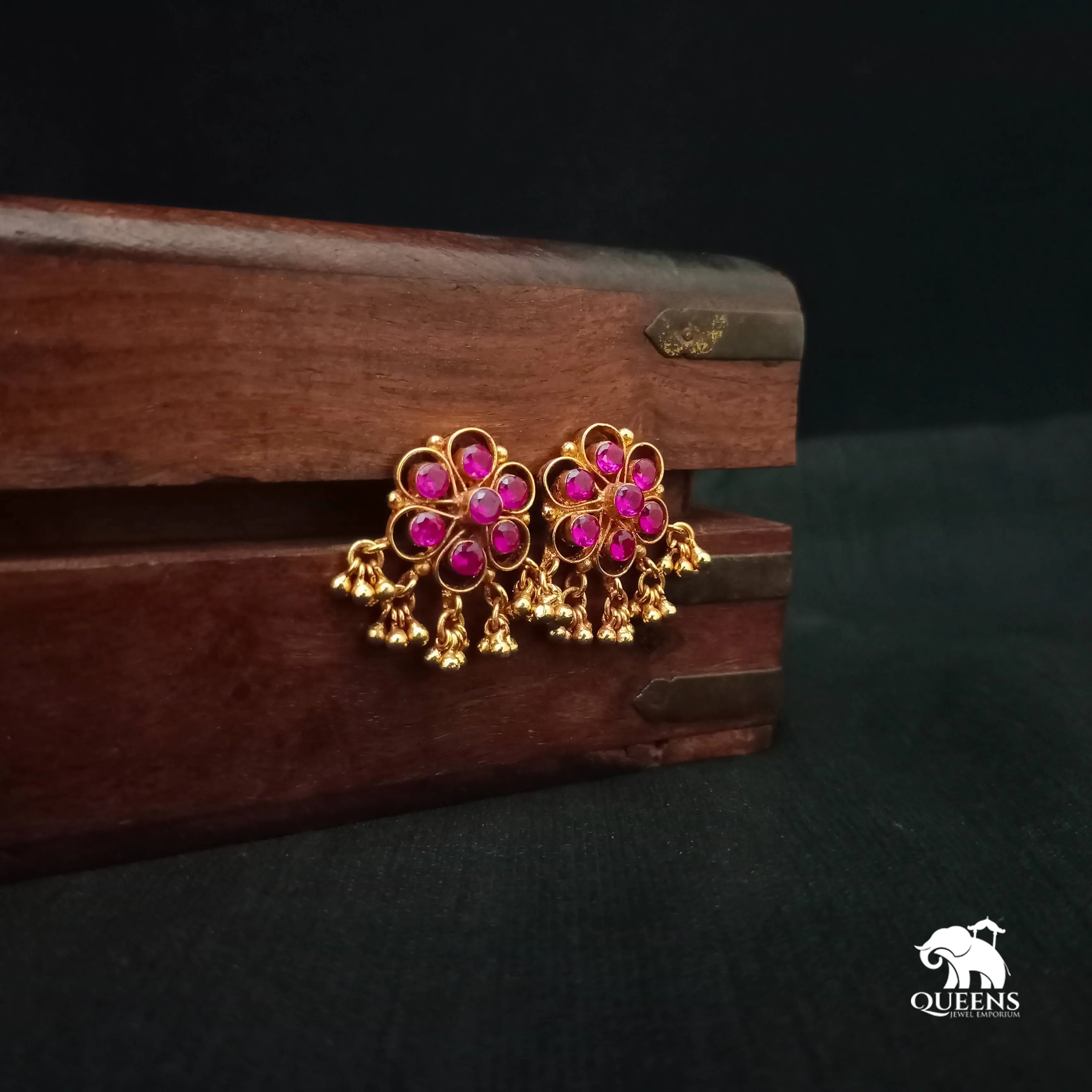 ARADHANA EARRINGS