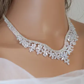 Swarovski Crystal Silver V-Shaped Garden Of Crystal Dreams Diamond/Crystal Bridal Necklace Set Statement Necklace